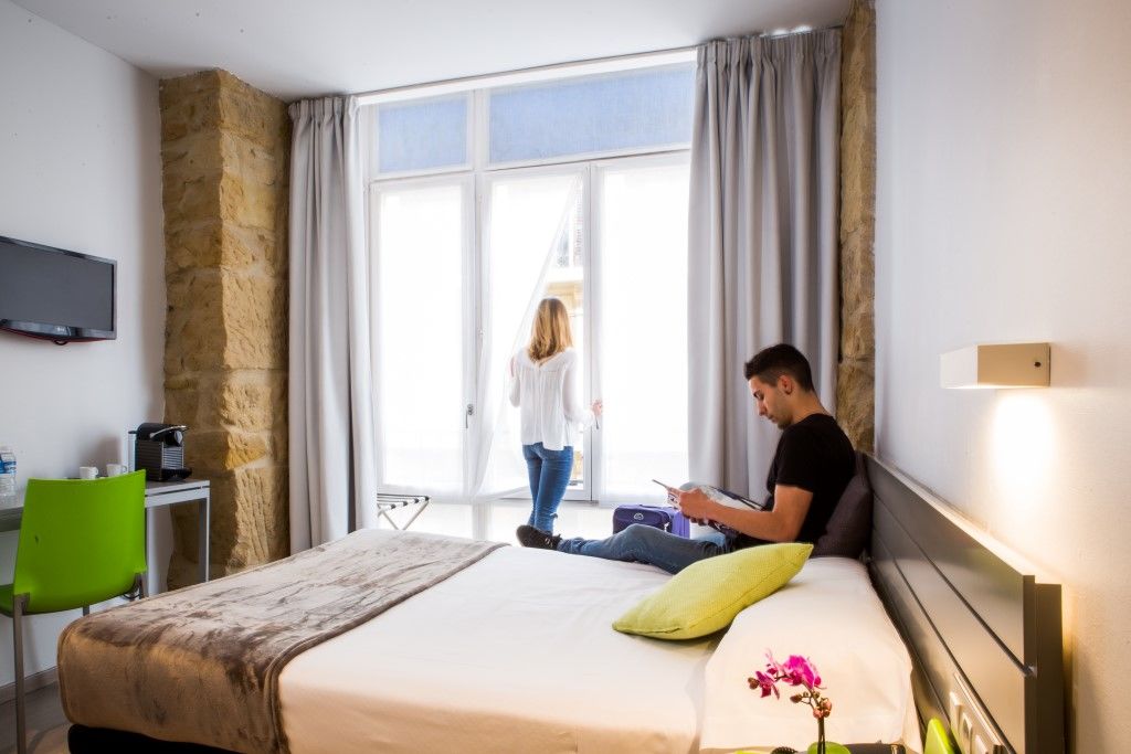سان سيباستيان Hotel & Suites Arrizul Gros المظهر الخارجي الصورة