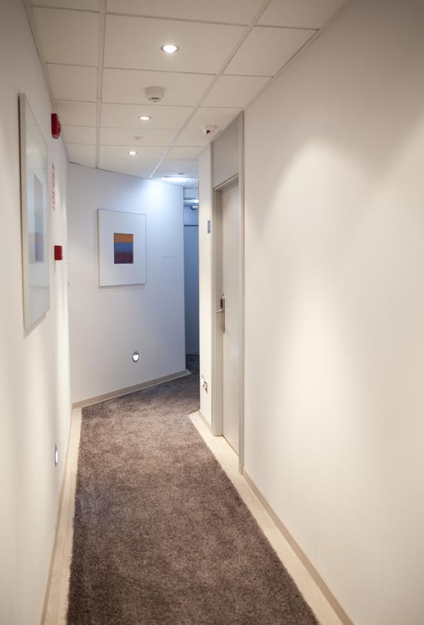 سان سيباستيان Hotel & Suites Arrizul Gros المظهر الخارجي الصورة