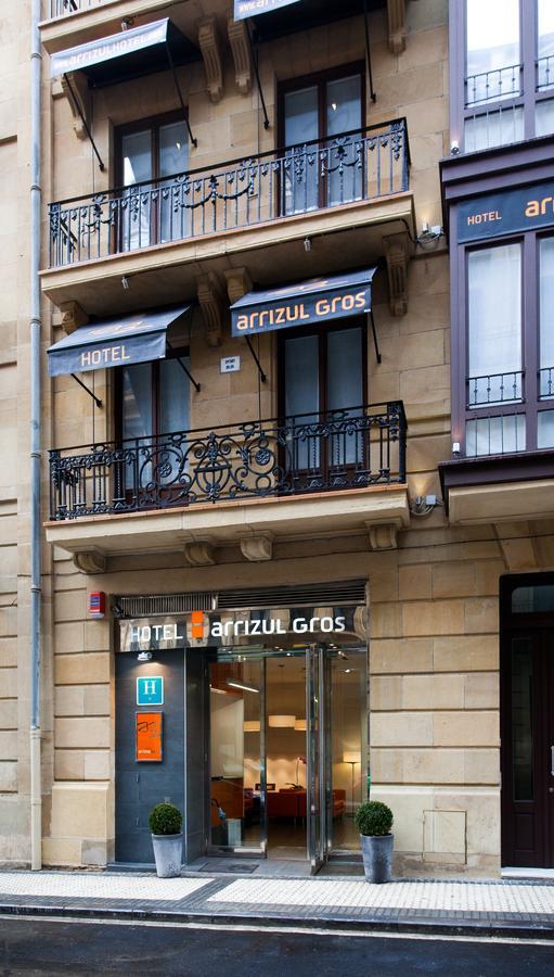 سان سيباستيان Hotel & Suites Arrizul Gros المظهر الخارجي الصورة